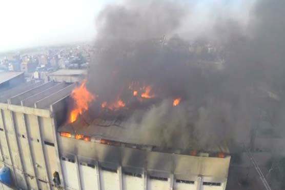 Karachi: Fire erupts in textile factory 