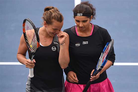 Sania-Strycova lose to Hingis-Chan in Indian Wells quarters