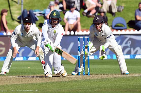 South Africa 349-9, lead New Zealand by 81