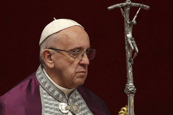 Pope to visit Egypt to meet imam, persecuted Copts