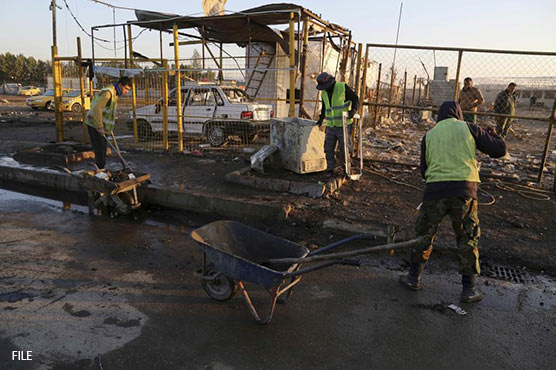 Baghdad car bomb kills 15: ministry official
