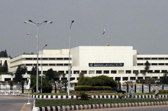 National Assembly approves amendment to extend army courts' tenure