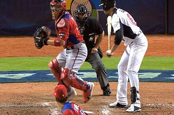 Baseball: USA routs Puerto Rico to claim Classic crown
