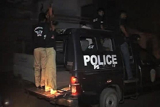 Karachi: Police arrest three dacoits after encounter
