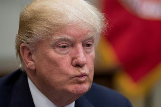 US judge extends order blocking Trump travel ban