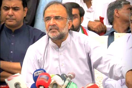 Govt holds no reason to stay in power after Panama leaks, Dawn leaks, loadshedding: Kaira