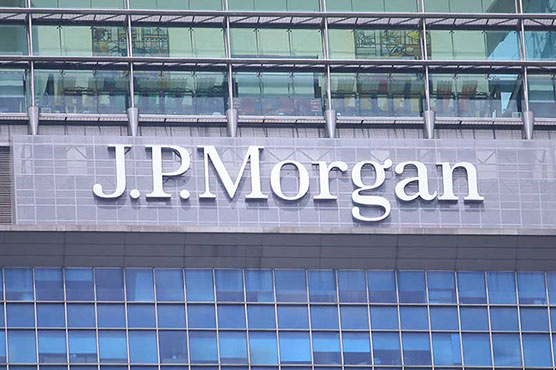 JPMorgan set to move hundreds of staff from UK over Brexit 