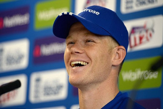 Billings happy with England glove story