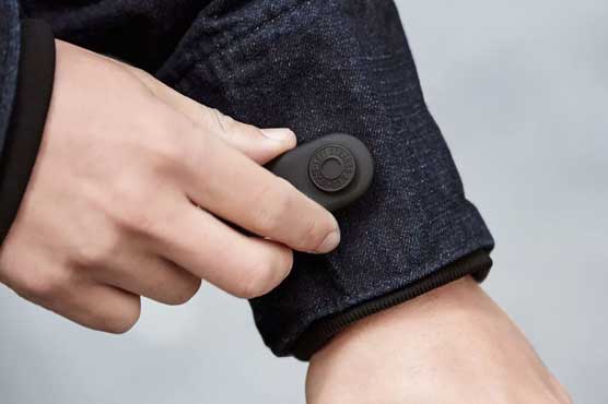 'Smart' denim promises touchscreen tech clothes