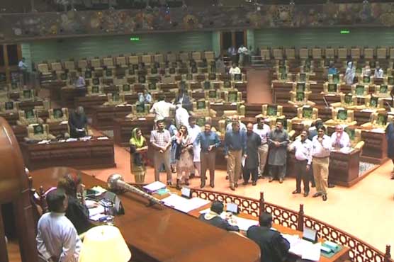 Ruckus in Sindh Assembly as opposition stages protest 