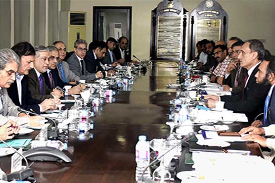 Finance Minister reviews budget preparations 