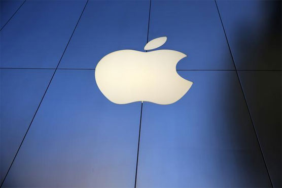 Apple tops $800 billion market cap for first time