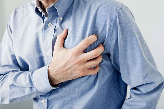 Risk of heart attack spikes after flu, pneumonia: study