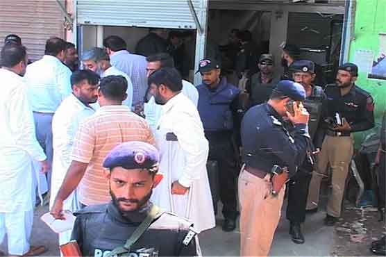 Mob lynches suspected robber in Karachi