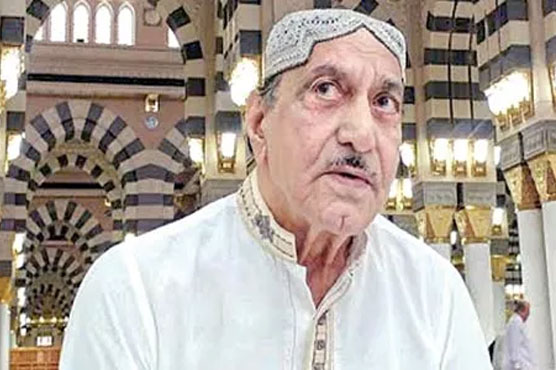 Veteran film star Mustafa Qureshi performs Umrah - Entertainment ...