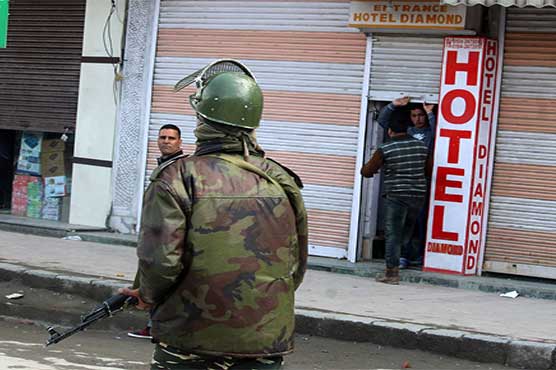Curfew continues in Indian Occupied Kashmir on day two