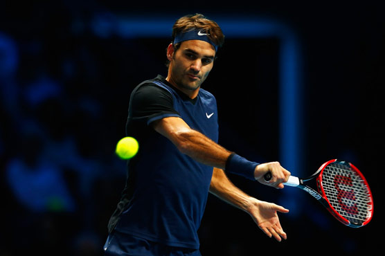 Federer back in groove at Tour Finals