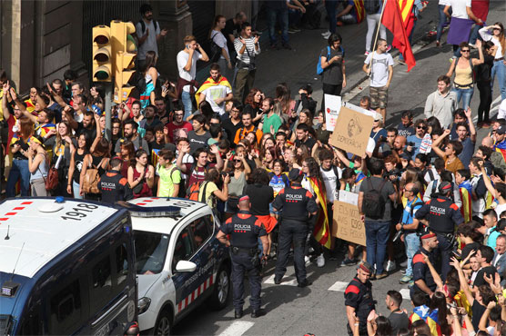 Catalan crisis worsens after Spanish king slams independence bid