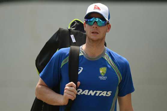 Australia captain Smith leaves India tour over injury
