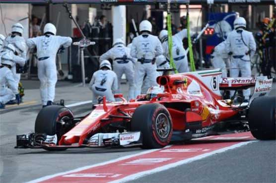 Formula One: Vettel's title hopes frazzled by gremlins