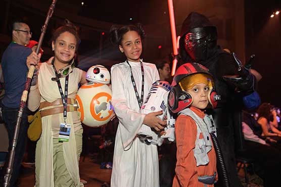 New 'Star Wars' trailer: a hint at Leia's fate?