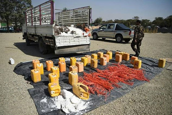 Afghan police foil truck bomber in Kabul