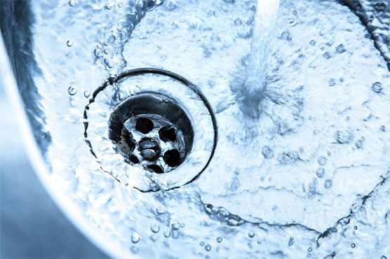 German man in hot water for running taps non-stop for a year