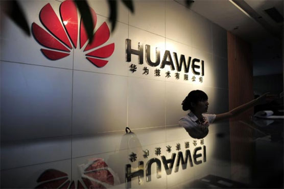 Huawei bets on AI phone in challenge to Apple, Samsung