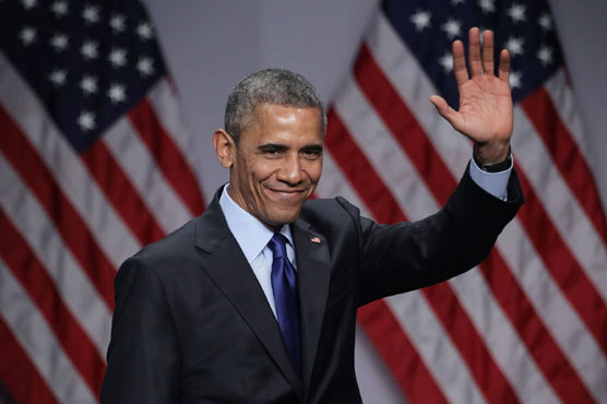 Obama returns to political arena for key governor races
