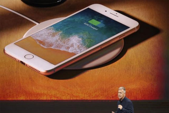 'Anemic' iPhone 8 demand drags Apple shares lower