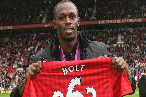 Athletics: Bolt determined to pursue football dream