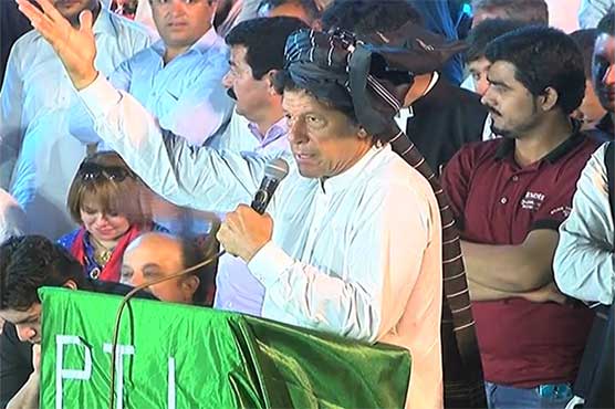 Imran Khan attends Diwali ceremony in Karachi