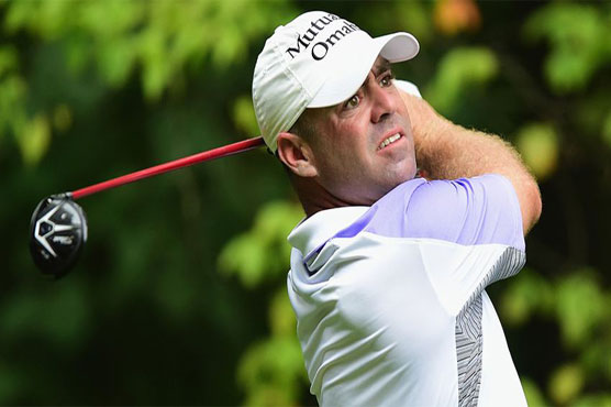 Golf: Birdie burst lifts Armour into Sanderson lead