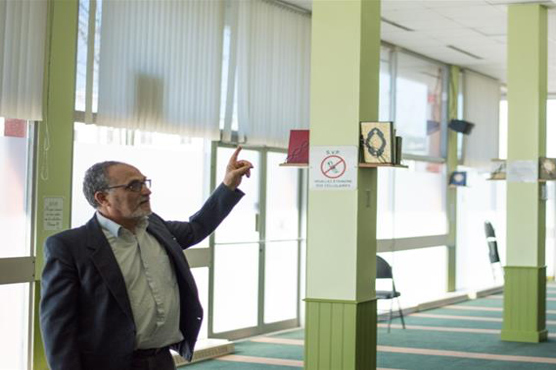 Canada: City mosque head's car set on fire