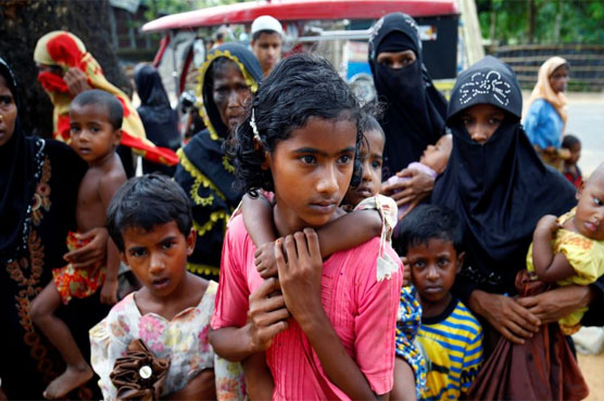 UN says 370,000 Rohingya flee Myanmar for Bangladesh