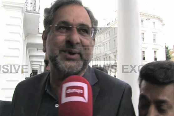PM Abbasi, Ishaq Dar reach London to meet Nawaz Sharif