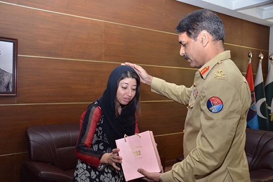 Biafo Glacier daredevil Samar Khan calls on ISPR DG
