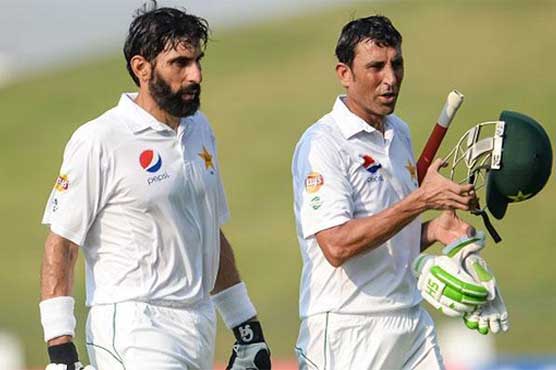 No Misbah, Younis as Pakistan look to new Test era