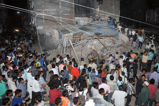 Ten dead as building struck by car collapses in India