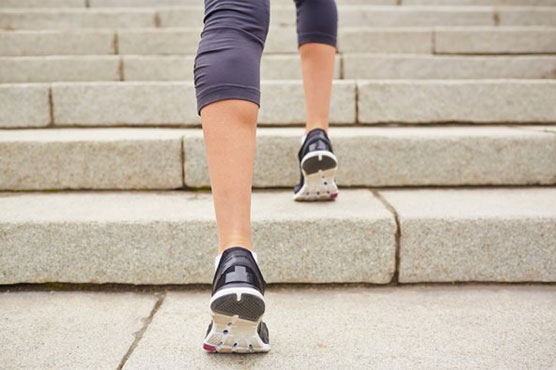 Climb stairs to lower blood pressure and strengthen leg muscles ...