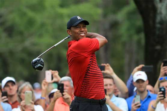 Woods's compelling comeback bid drives Masters drama