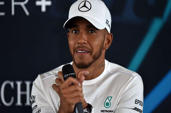Hamilton 'relaxed' over new Mercedes contract