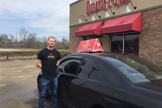 What a delivery! Pizza driver comes to rescue in house fire