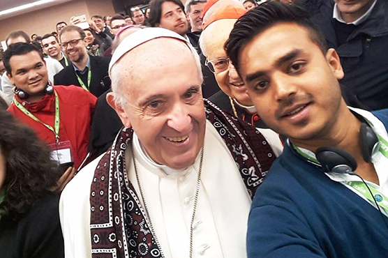 Pakistani in viral Pope selfie speaks of 'heartache' for minorities