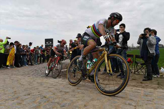 World champ Sagan seals Paris-Roubaix with epic break