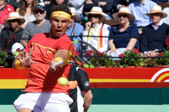 Nadal crushes Zverev as Spain reach Davis Cup semis