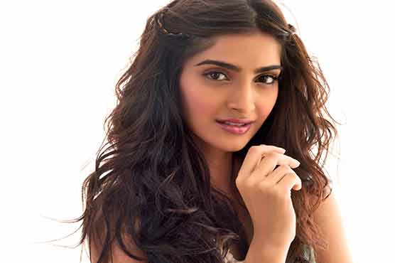 Sonam Kapoor, Anand Ahuja to tie the knot in Mumbai: reports