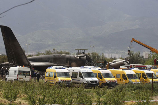 257 dead as military plane crashes in Algeria