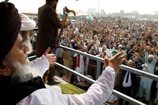 Religious party ends sit-in in Lahore