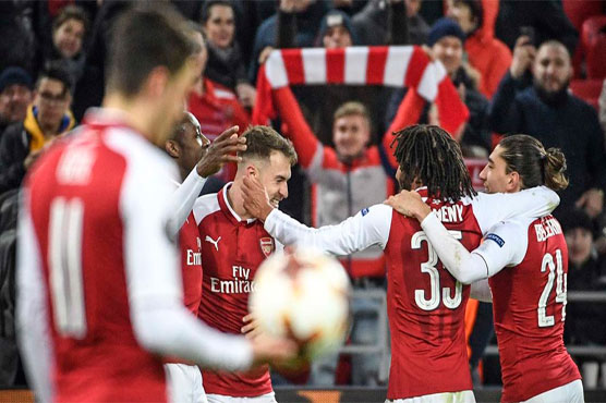 Arsenal survive Moscow scare to reach Europa League semis